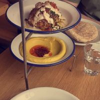 Mezze Teller   at NENI in Vienna