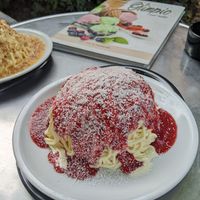 vegan spaghetti eis at Eiscafe Olimpio in Frankfurt