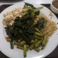 6 items from the buffet at Loving Hut in Panama City