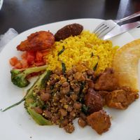 Comida deliciosa, saudável e vegana at Loving Hut in Goiania