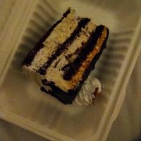 Karamelltorte at Loving Hut - Vinohrady in Prague