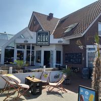 Restaurant von außen at KÖÖK in Neuharlingersiel
