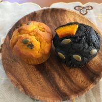 vegan muffins at Stay Juicy in Hirosaki