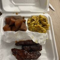 Vegan Soul Food Plate #Veganuary at Vegan World Cafe in Chicago