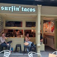 Eating with frida at Surfin' Tacos in Bilbao