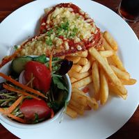  at Royal Family Hotel in Port Elliot