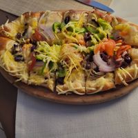 Vegan peinirli at Canadian Pizza in Chalkis