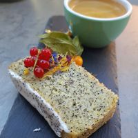 Lemon poppy seed cake at Esskalation in Bonn