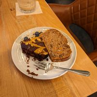 Peanut Butter and Carrot Cake at Esskalation in Bonn