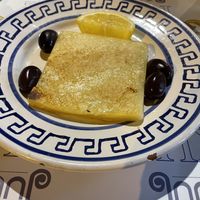 Vegan saganaki made with coconut oil at Gyrosteria Yannis - Centro Città in Bari
