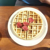 Waffles at Pop's in San Ignacio