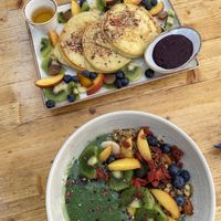 Vegan pancakes & smoothie bowl   at Feel Green in Split