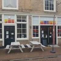  at GluutlooZ & Zo in Brielle