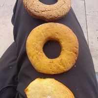 Integral, cinnamon in the centrer and usual down the best for me at Romeo Panaderia in Navarra