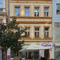  at Republica in Karlovy Vary