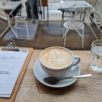 Amaretto latte mit Sojadrink at Nook in Vienna