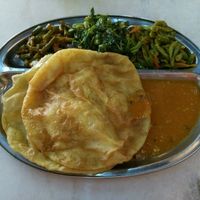 Puri with vegetables 100% vegetarian at Krishna Bhawan Restaurant in Ipoh