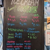 Upcharges at Here's The Scoop! in Washington