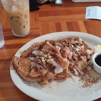 Vegan French toast topped with seasonal fruit at Morning Glory Cafe in Eugene