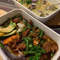Green curry & Beyond meat phad ka phrau at Thai Vegan Kitchen in Helsinki