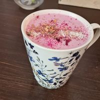 Hot pink pitaya latte at Thai Vegan Kitchen in Helsinki