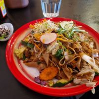 Phad Khii Mau with Beyond Meat + free dessert at Thai Vegan Kitchen in Helsinki