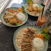 Peanut "duck" dish (closest) at Ananda - Acherstrasse in Bonn