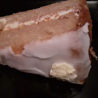 Lemon drizzle cake at Honeymans of Bowburn in Durham