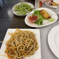 Udon, springroll, edamame  at Yuebinlou in Milan