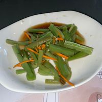 "Chinese vegetable" salad. I do not know what that vegetable is, but it's probably some kind of brassica. If you know, please say! at Yuebinlou in Milan
