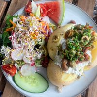 Vegane Ofenkartoffel   at Karlsons in Hamburg