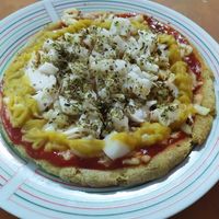 Palm-of-heart pizza at Girassol Veg in Florianopolis