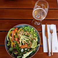 Fine Chinese noodles bowl / Glasnudel bowl mit Pils at Landwehr - Bräu am Turm in Rothenburg Ob Der Tauber
