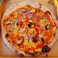 Pizza Ortolana at Daily Pizza in Luzern