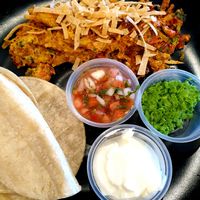 santa fe scramble, veganized with tofu and vegan chorizo.  sour cream looked suspect so i avoided it at Jinky's Cafe in West Hills