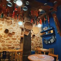 Interior  at El Cuenco Dorado in Burgos