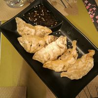 Gyozas de manzana at El Cuenco Dorado in Burgos
