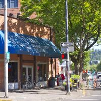 Store Front at 8th and Olive at Kiva in Eugene