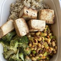 Brown rice, tofu, Hoppin’ John, and broccoli.   at Maepole in Atlanta