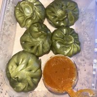 Gedämpfte Teigtaschen vegan 5pcs 8,50€  at Sonam's Momos in Linz