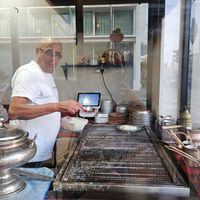 Very very tasty knafe . And the people are really nice at Knafeh Al Jamila in Tel Aviv