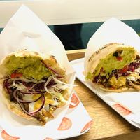   at mit & ohne in Zurich