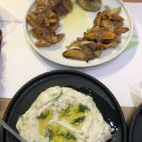 Vegan Tsatsiki und chicken  at 5SENSES Restaurant in Santorini