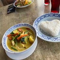 Gelbes Curry + Pad Thai   at Lemongrass in Heilbronn