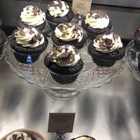 cupcakes at Superhero Records in Berlin