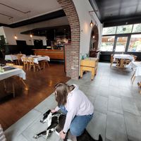  at Café Wetemans in Leveroy
