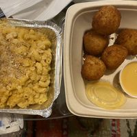 mac and cheese and jalapeño poppers at Champs Diner in Brooklyn