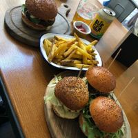  at Submarine Burgers in Zadar