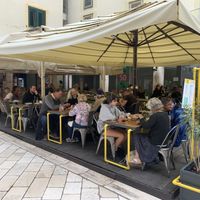   at Submarine Burgers in Zadar