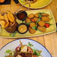 The nuggets were 10/10, but were more of a snacks to share with a friend/partner then a singel meal (in my opinion) at La Famiglia in Zadar